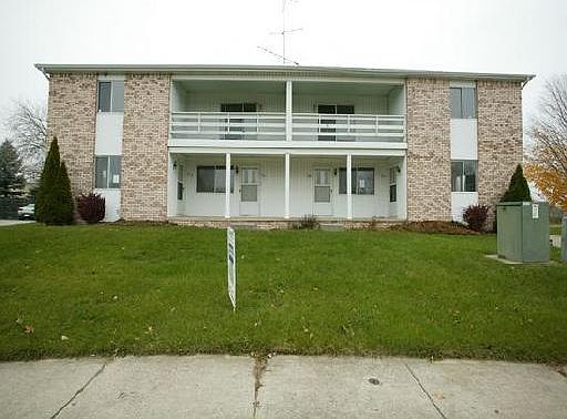 1st image of 159 Grand Manor Dr