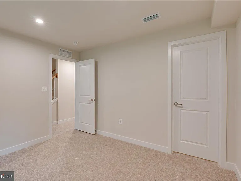 7238 Musca Shire Ln — Photo 5
