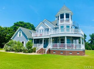 111 Cooper Landing Dr, Aydlett, NC 27916