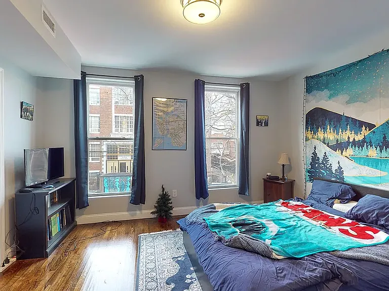 797 State St #2 — Photo 13