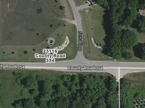 23116 County Road 354, Lawton, MI 49065