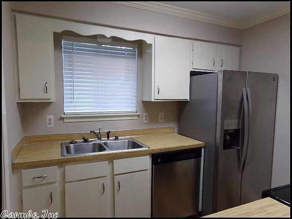 3rd image of 510 Green Mountain Dr #85