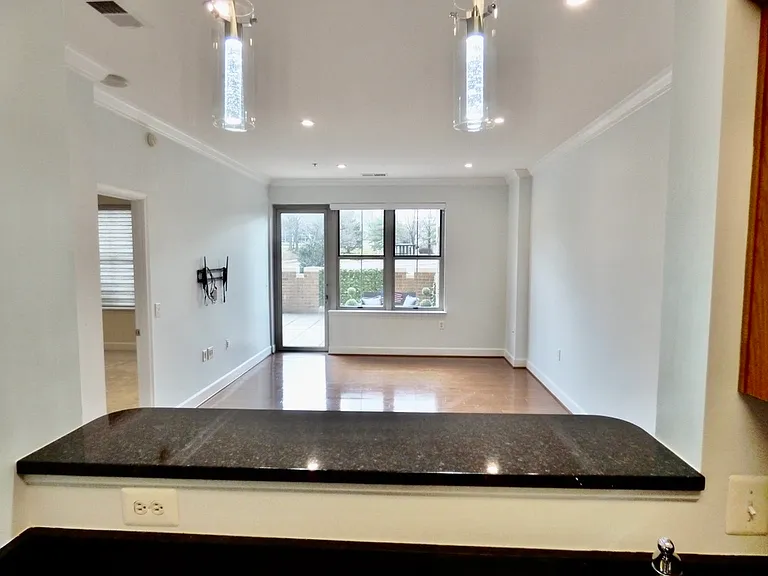 11800 Sunset Hills Rd #118 — Photo 5