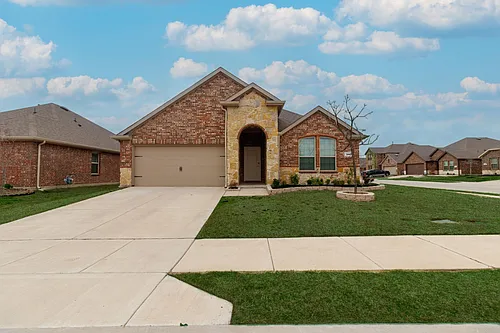 903 Feldspar Way Photo 1