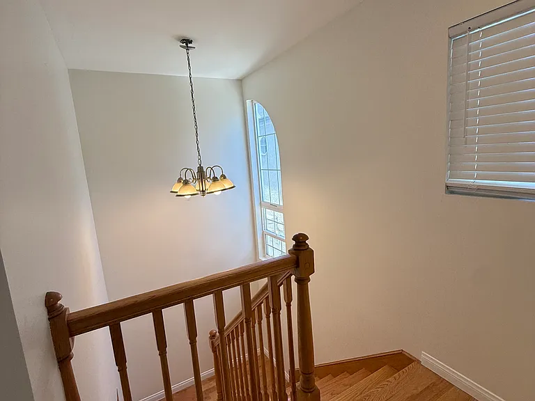 2446 S Centinela Ave — Photo 57