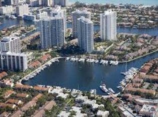 21205 Yacht Club Dr APT 901, Aventura, FL 33180