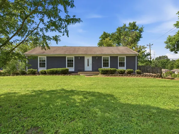 302 Gates Rd, Goodlettsville, TN 37072