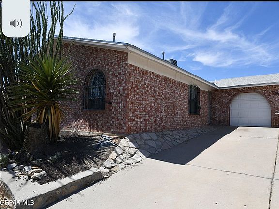 2nd image of 8939 Comet St