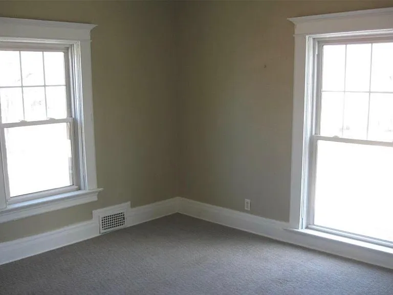 1143 S 17th St #2 — Photo 7