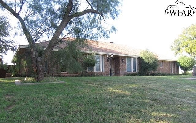 1st image of 4529 Woodcrest Cir