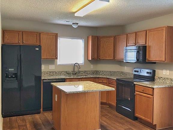 5th image of 3624 Marksbury Dr