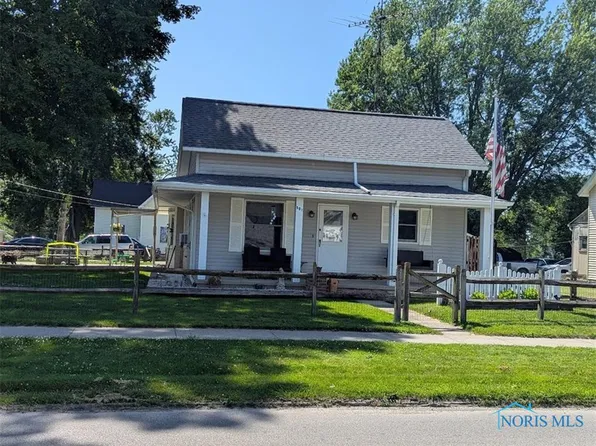 501 East St, Liberty Center, OH 43532