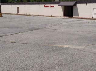 685 Peachtree St, Clinton, SC 29325