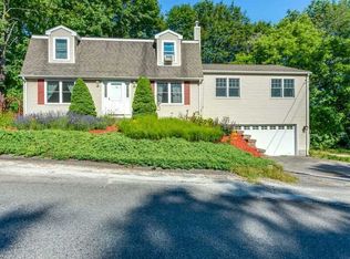 38 Boyle Ave, Cumberland, RI 02864