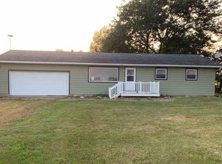 6830 S 500 W, Topeka, IN 46571