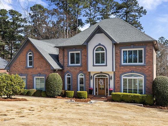 2nd image of 809 Woodberry Drive