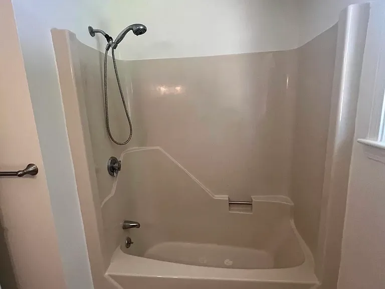 19 Melvin St #19 — Photo 5