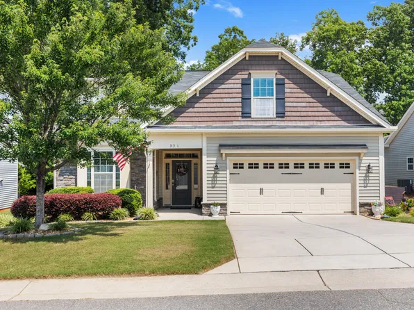 331 Sugarberry Ln, Clayton, NC 27527