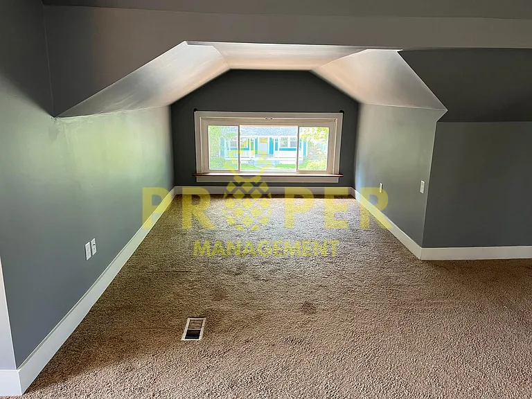 1597 Oakland Ave — Photo 12
