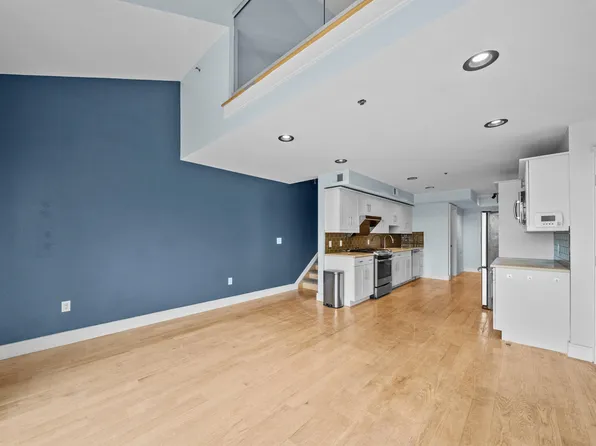 8917 River Road image 1 of 21