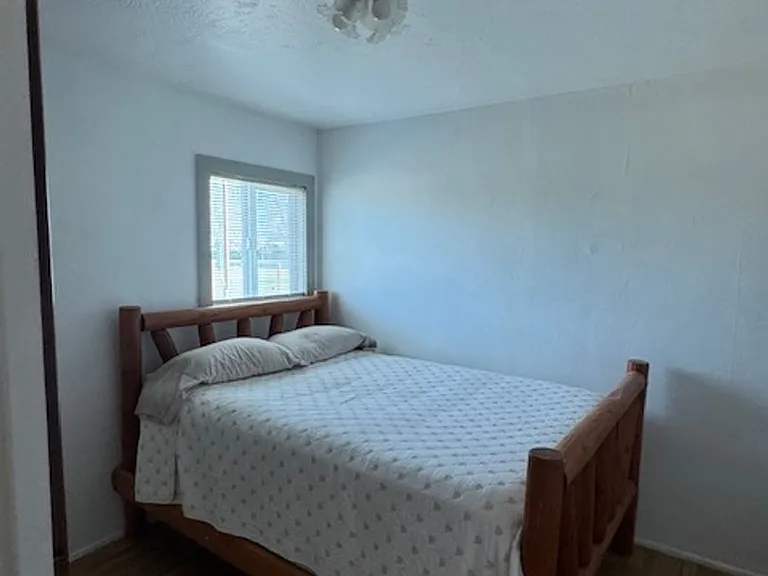 685 Beall Ln — Photo 7