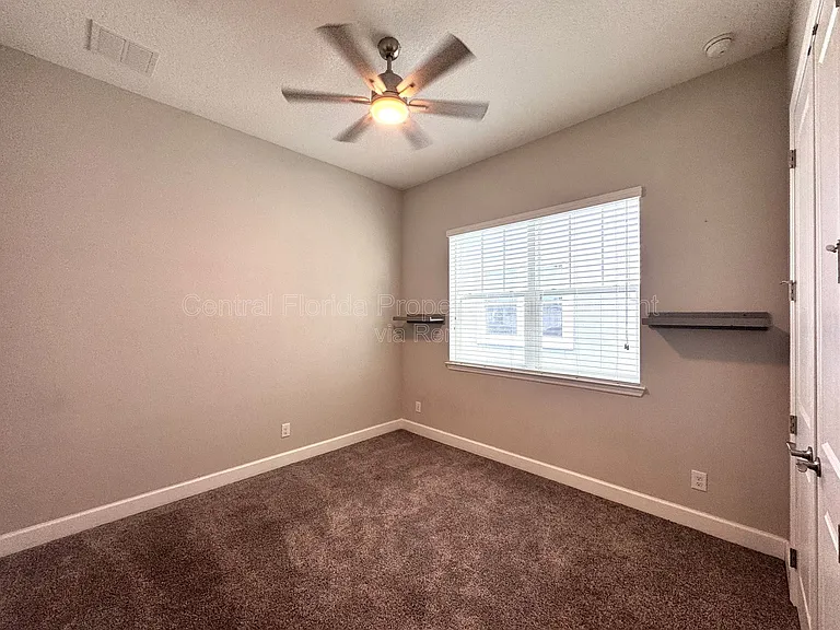 13808 Chauvin Ave — Photo 24