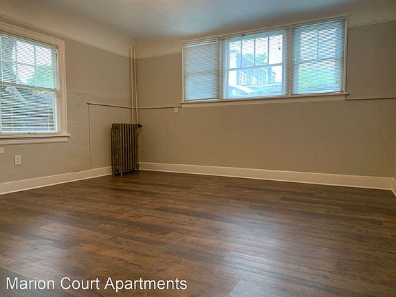2nd image of 3334 SE Hawthorne Blvd APT 103