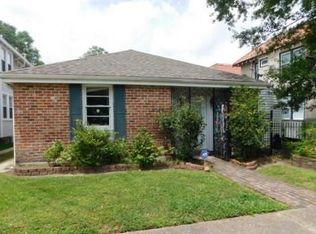 2526 Joseph St, New Orleans, LA 70115