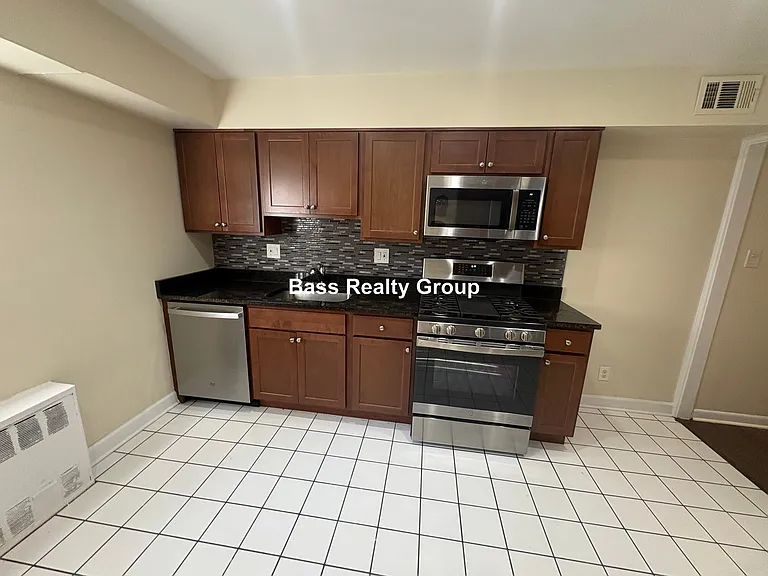 4809 Conrad St #MG — Photo 8