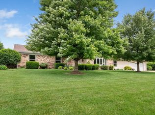 7 Santa Anita Dr, Maryville, IL