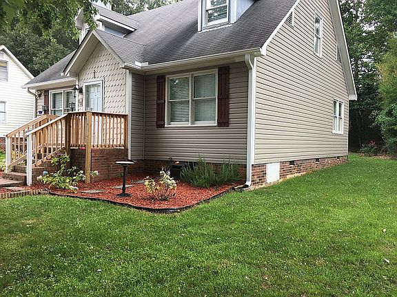2nd image of 10 Loney Cir