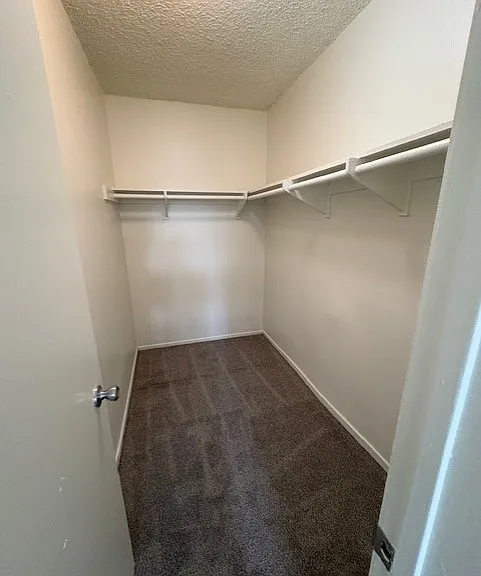Kimberly Arms Apartment Homes — Photo 11