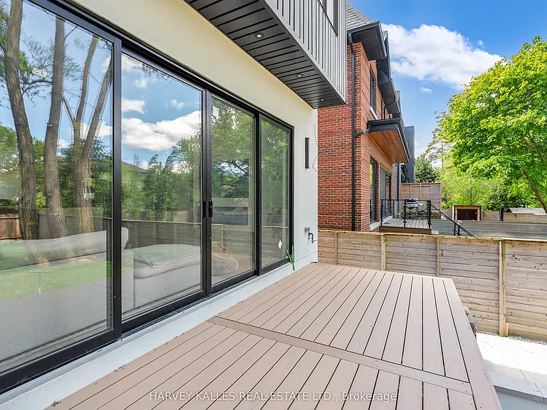 172 Cameron Ave — Photo 38