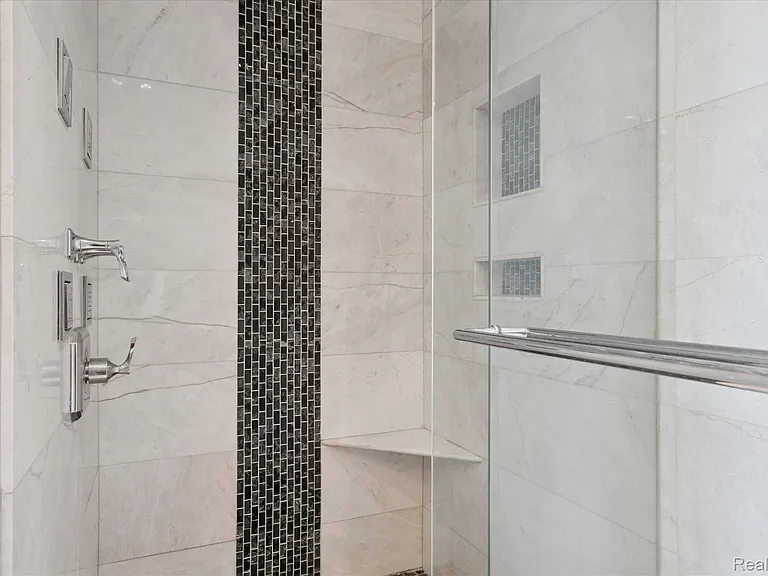 101 Curry Ave #630 — Photo 22