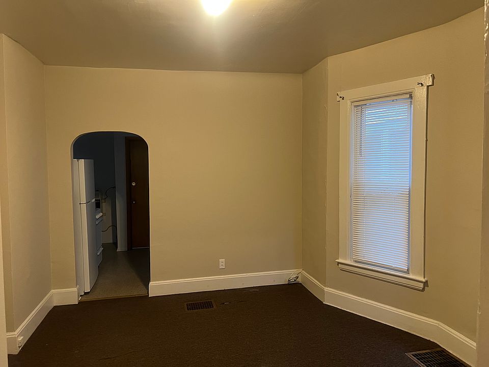 1st image of 20 Peoria St APT 1