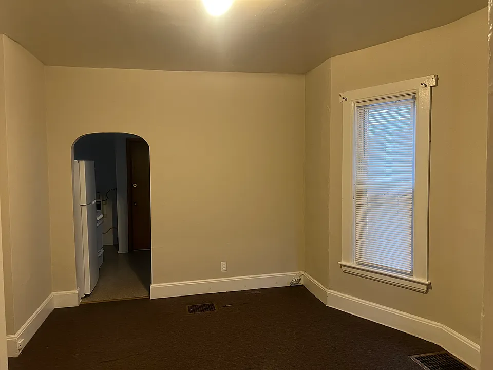 20 Peoria St #1