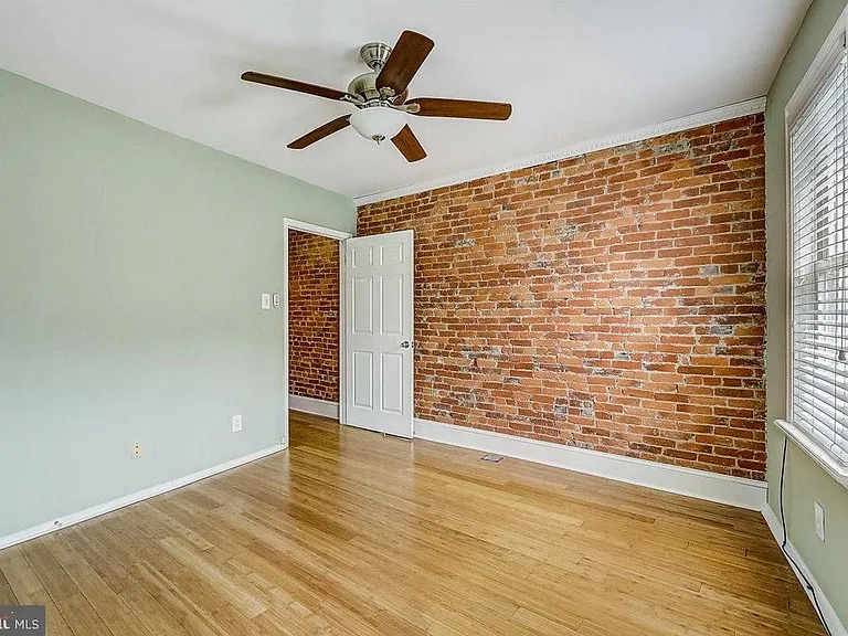 4447 Baker St — Photo 19
