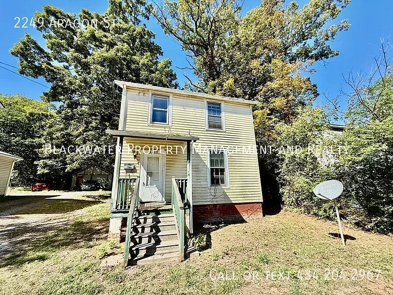 2249 Aragon St — Photo 1