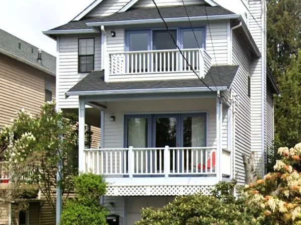 2354 N 57th Street, Seattle, WA 98103