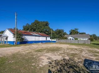 25247 State St, Elberta, AL 36530