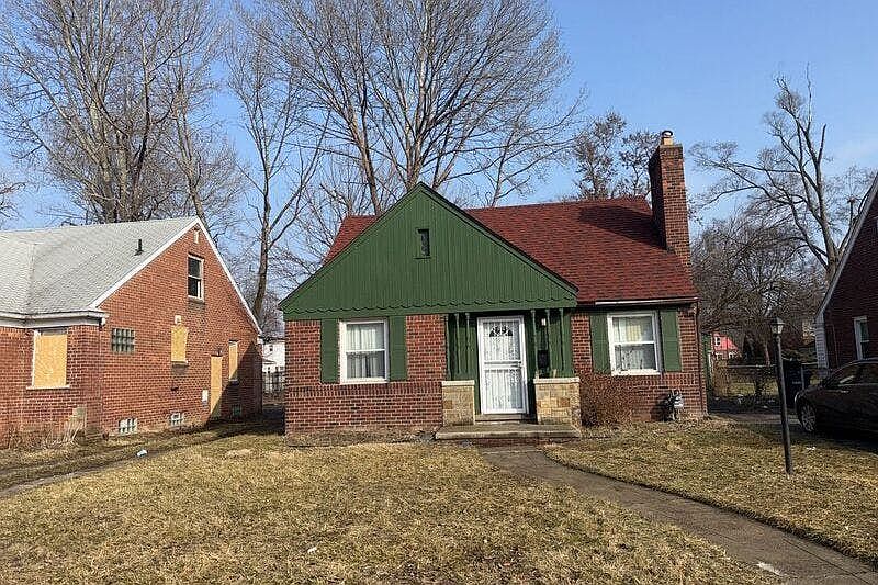 1st image of 15834 Evergreen Rd