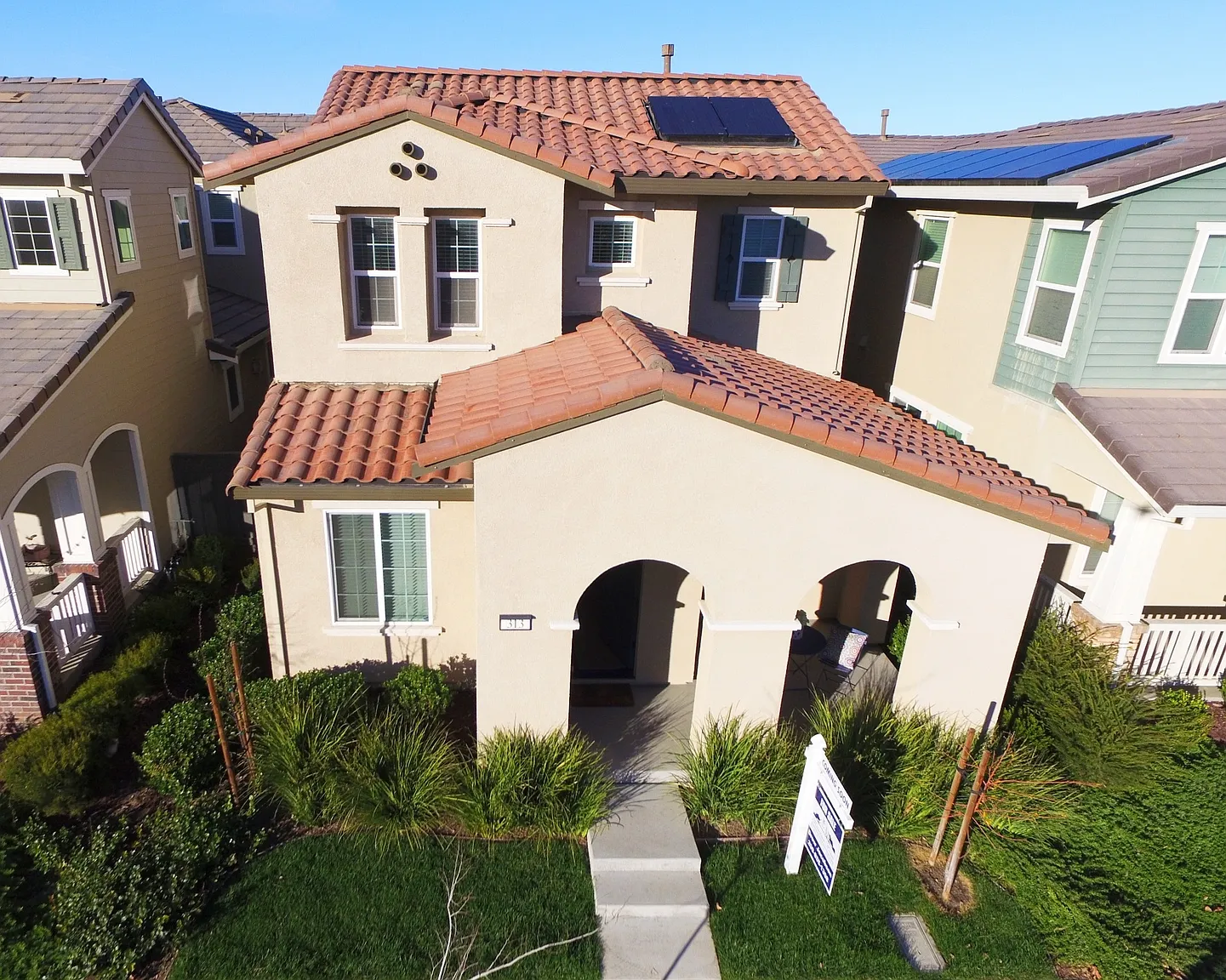 313 W Aventino Ave photo 1