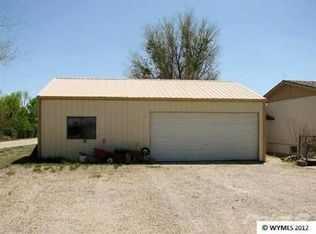 145 E Robin Ln, Douglas, WY 82633