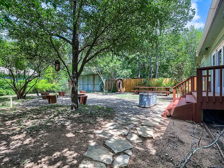 210 Nelray Blvd — Photo 19