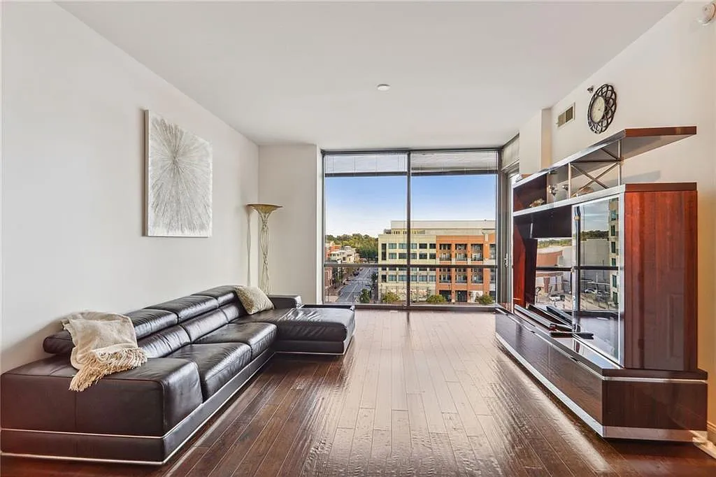 2 bed, 2.5 bath, 1728 sqft, $3,250 — Photo 4