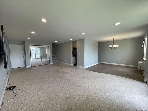 4th image of 141 E Lake Blvd APT B2
