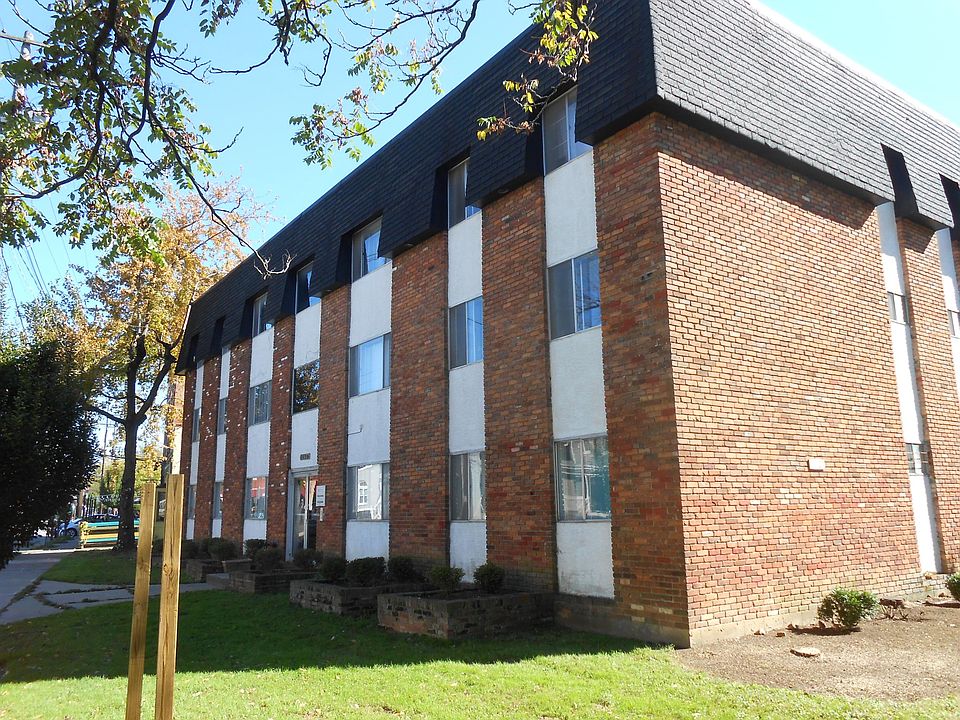 1st image of 1410 Neil Ave APT C1
