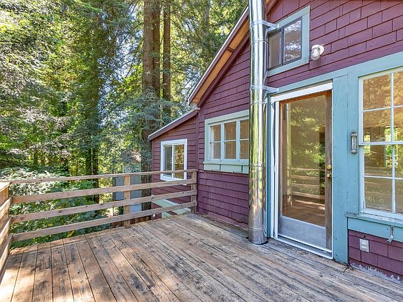 2nd image of 146 Redwood Avenue