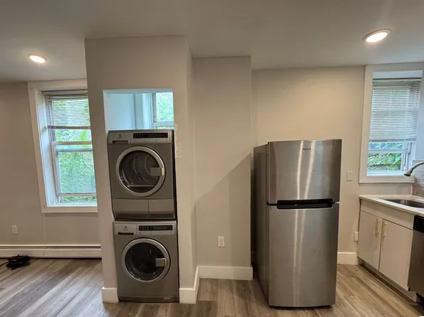 21 Wright Avenue image 2 of 8