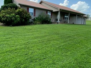 155 Cricket Ln, Science Hill, KY 42553
